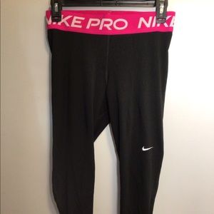 Nike Pro leggings hot pink/black